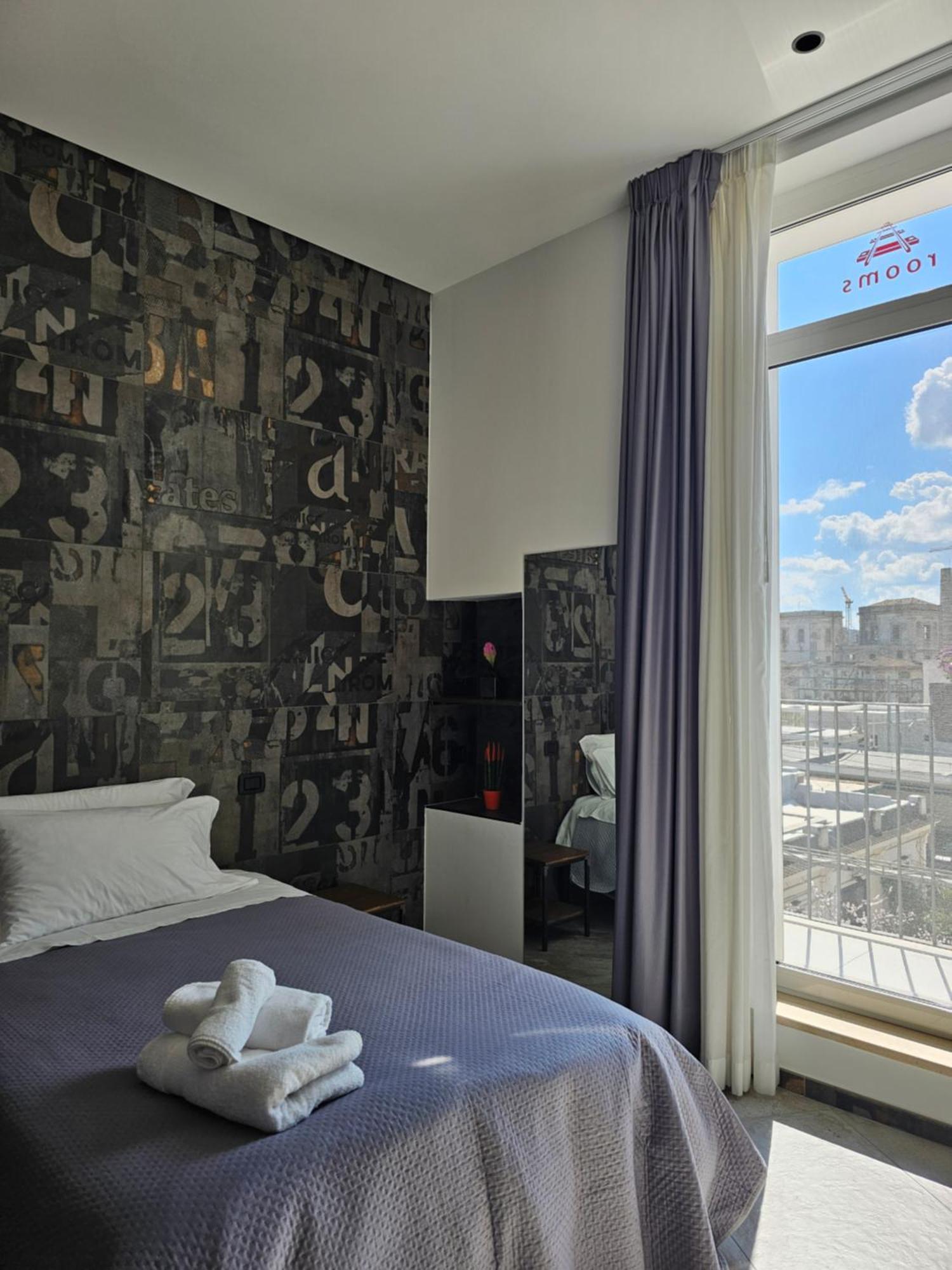 Binario1 Rooms Barletta Exterior foto