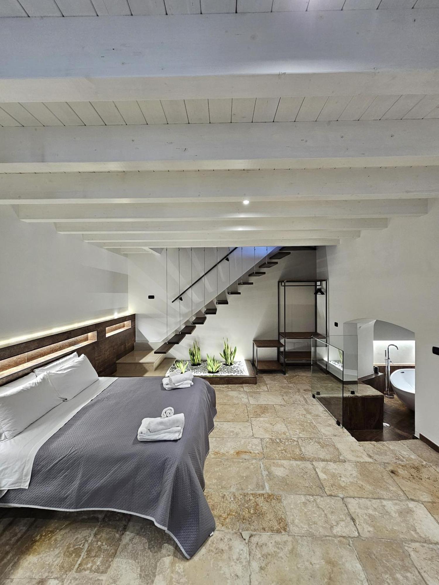 Binario1 Rooms Barletta Exterior foto