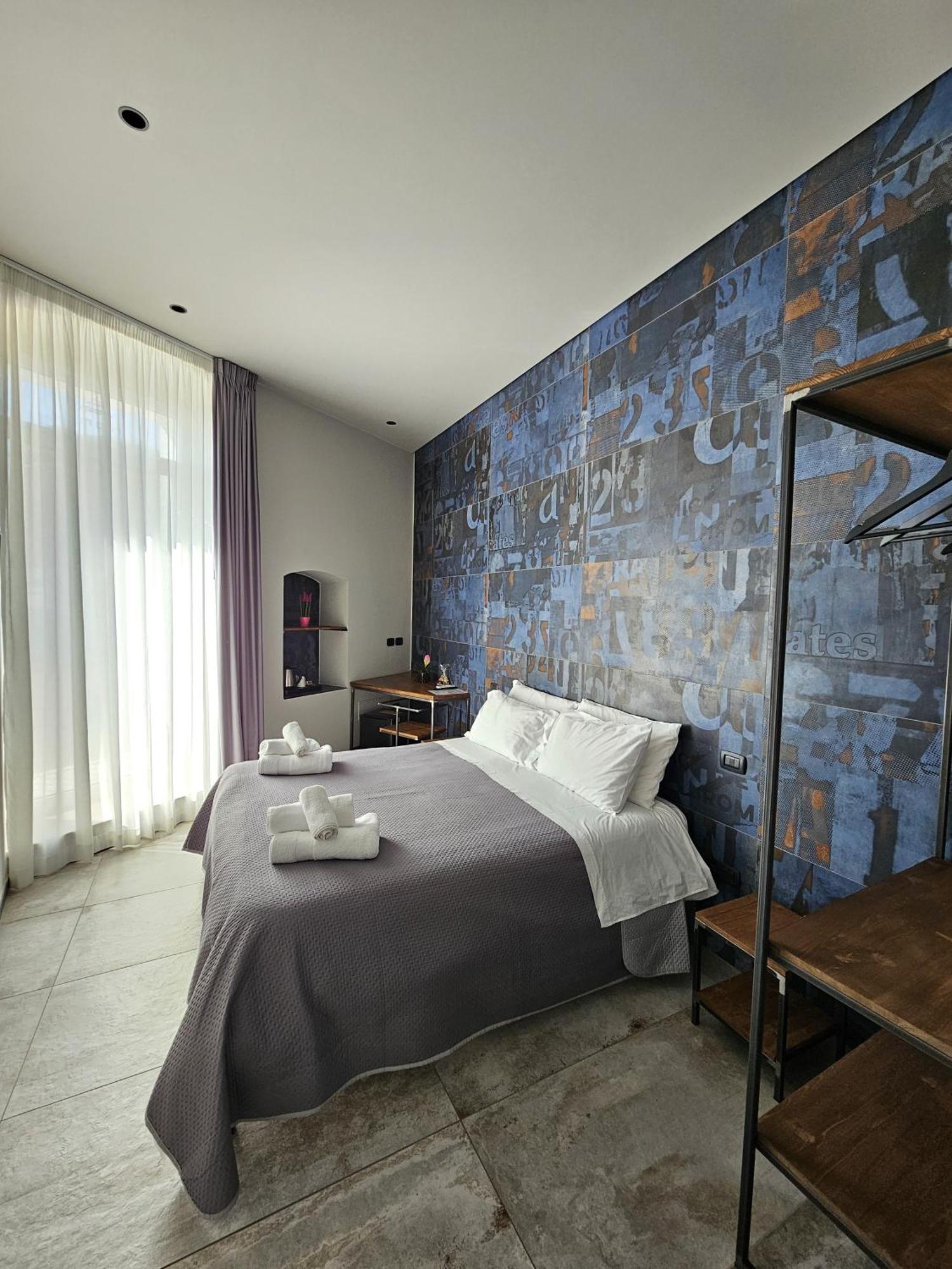 Binario1 Rooms Barletta Exterior foto